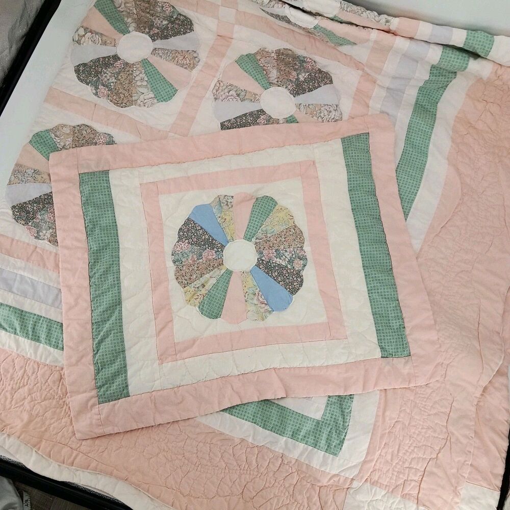 Vintage Handmade Dresden Plate Quilt Matching Pillowcase Pink Green Floral 85x94